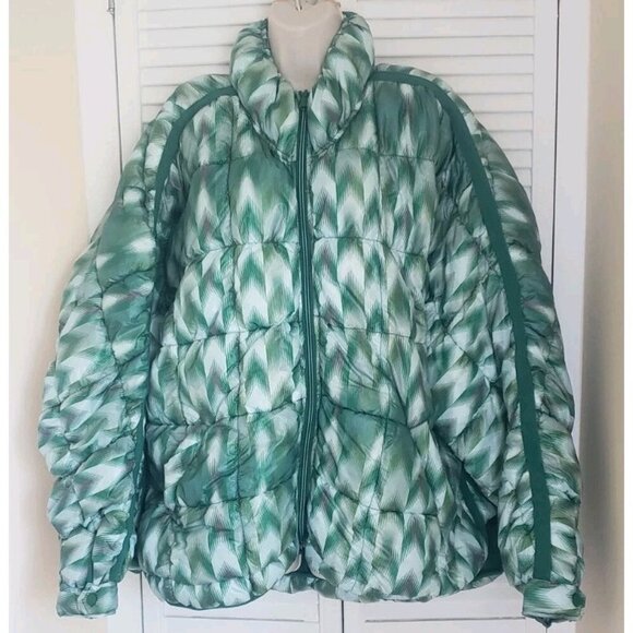 NEW FP MOVEMENT SCRUNCHY GLOSSY PRINTED PIPPA PACKABLE PUFFER JACKET LARGE - Picture 5 of 14